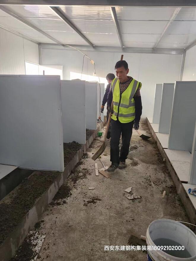 西安集裝箱廠家安裝施工中